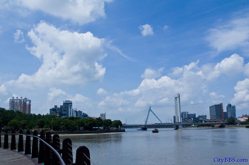 中国最适宜居住的“二线”城市 宁波 中国最适宜居住的“二线”城市 宁波