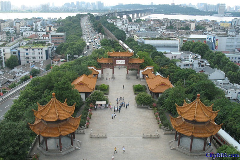 中国最适宜居住的“二线”城市 武汉