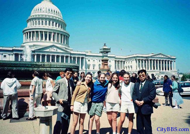 中国土豪在海外如此生活 惊呆老外 中国土豪在海外如此生活 惊呆老外