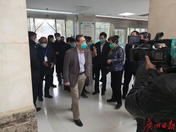 疫情初期发生了什么钟南山武汉调研细节曝光