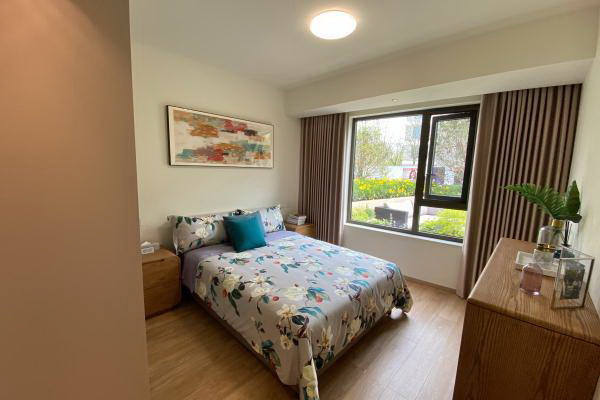 上海七旬夫妇把市区房租出去 花140万到郊区养老 上海七旬夫妇把市区房租出去 花140万到郊区养老