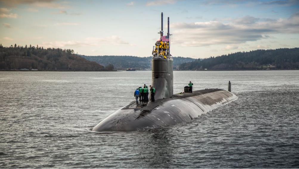 美军“海狼级”核动力潜舰“康乃狄克号”（USS Connecticut，SSN-22）