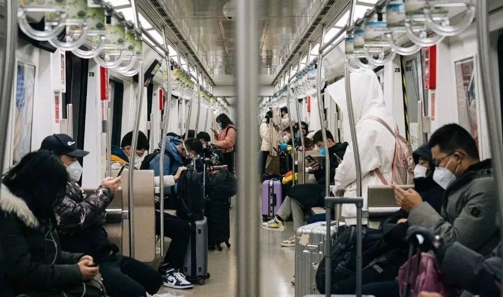 1.7万中国人的新冠经历：还需要害怕新冠吗