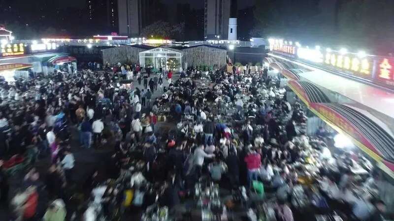 疫情后的第一个五一长假 火爆