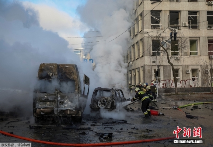 当地时间2022年10月10日，乌克兰首都基辅市中心发生多次爆炸