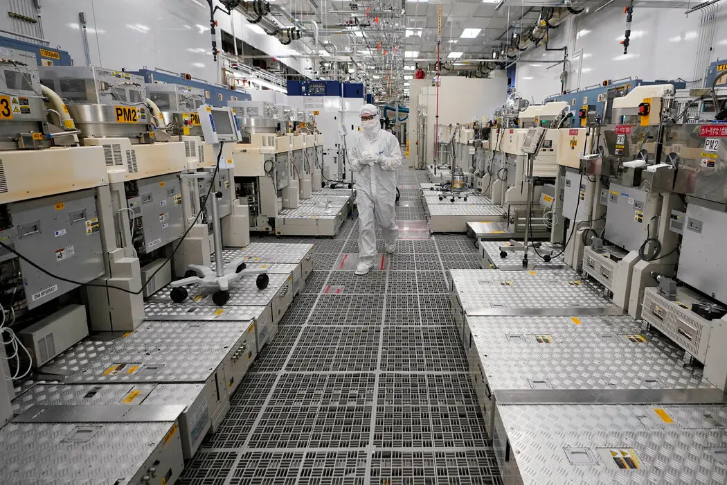 回应荷兰限制光刻机出口 中国宣布限制镓、锗出口