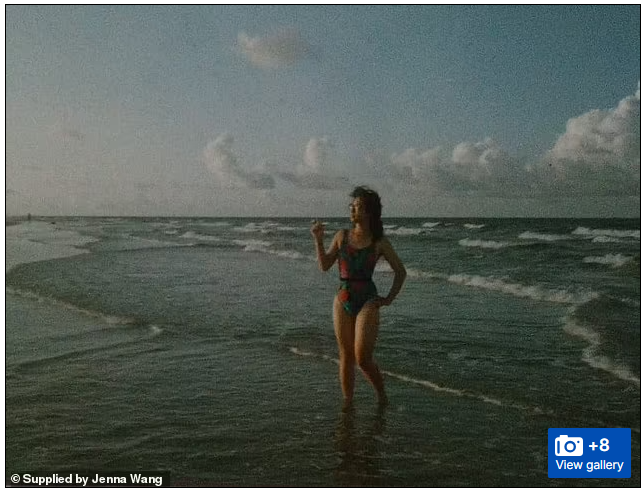 王詹娜 (Jenna Wang)